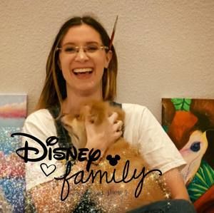 Meet your Posher, Holly